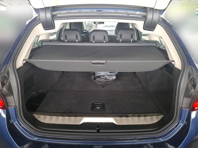BMW 3er 320e xDrive 2023 – снимка 4