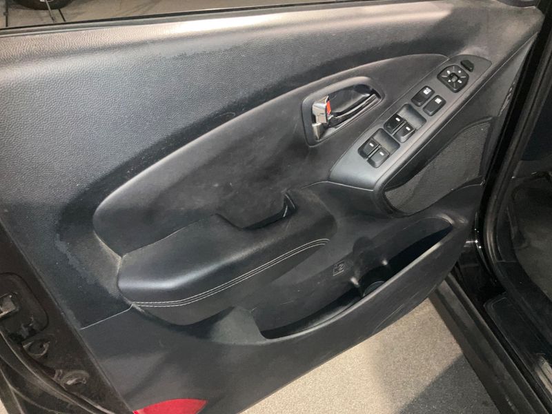 Hyundai ix35 2.0 CRDi Premium AWD 2012 – снимка 27