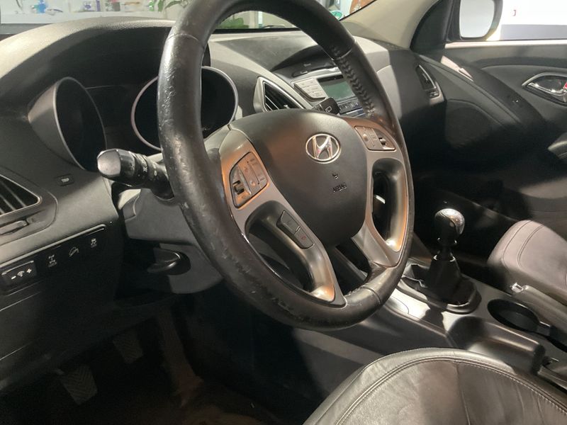 Hyundai ix35 2.0 CRDi Premium AWD 2012 – снимка 26