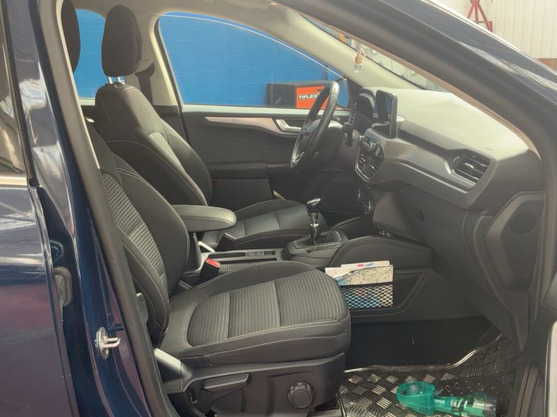 Ford Kuga 2.0 TDCi EcoBlue Mild-Hybrid Titanium 2020 – снимка 16