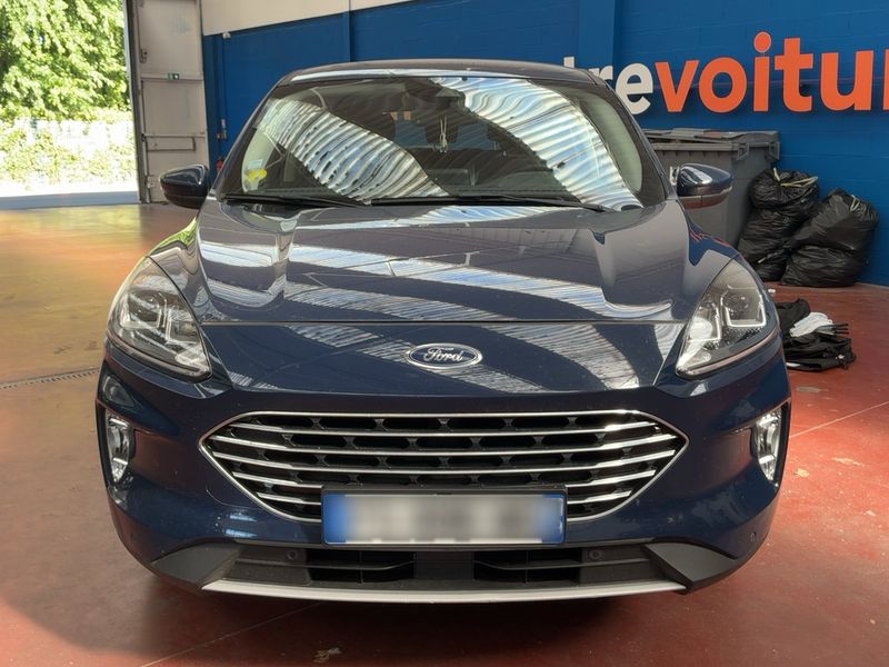 Ford Kuga 2.0 TDCi EcoBlue Mild-Hybrid Titanium 2020 – снимка 14