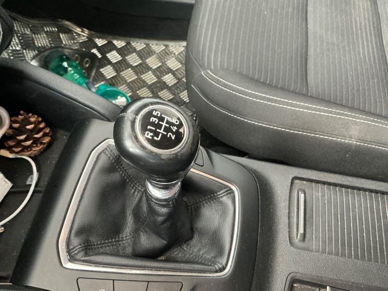 Ford Kuga 2.0 TDCi EcoBlue Mild-Hybrid Titanium 2020 – снимка 23