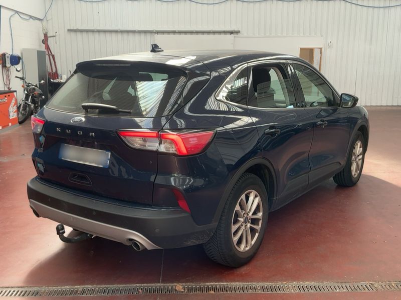 Ford Kuga 2.0 TDCi EcoBlue Mild-Hybrid Titanium 2020 – снимка 8