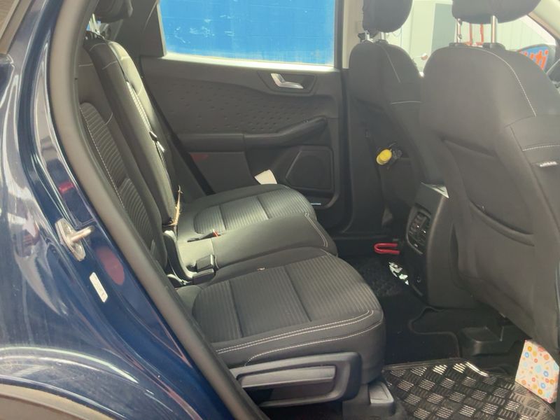 Ford Kuga 2.0 TDCi EcoBlue Mild-Hybrid Titanium 2020 – снимка 19