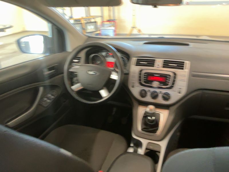 Ford Kuga 2.0 TDCi Champions Edition 2012 – снимка 17