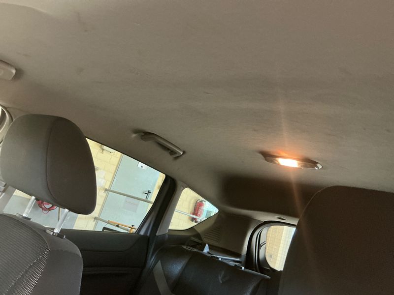 Ford Kuga 2.0 TDCi Champions Edition 2012 – снимка 28
