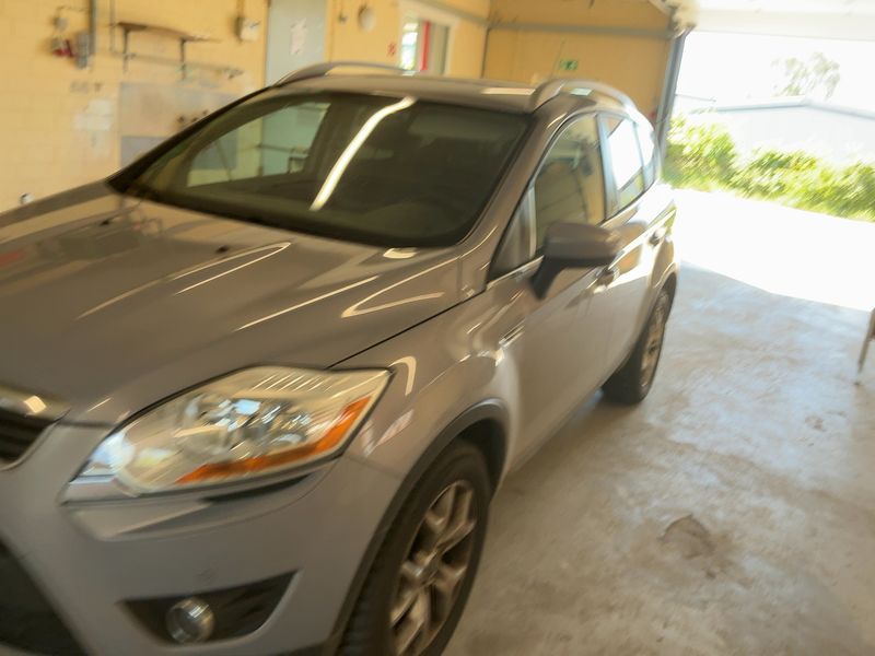 Ford Kuga 2.0 TDCi Champions Edition 2012 – снимка 2