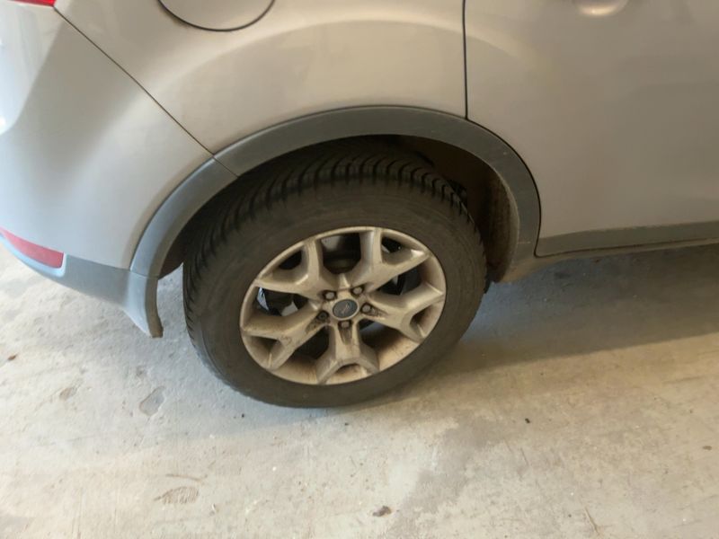 Ford Kuga 2.0 TDCi Champions Edition 2012 – снимка 9