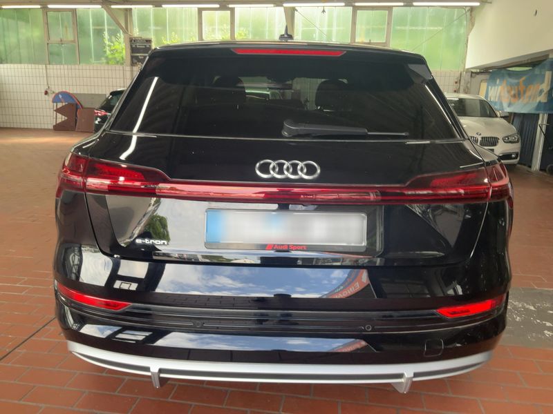 Audi e-tron 50 quattro S line 2021 – снимка 7