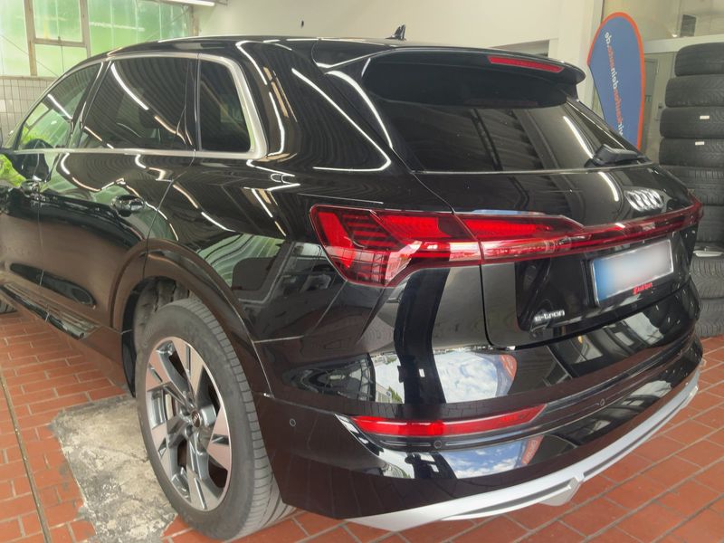 Audi e-tron 50 quattro S line 2021 – снимка 6