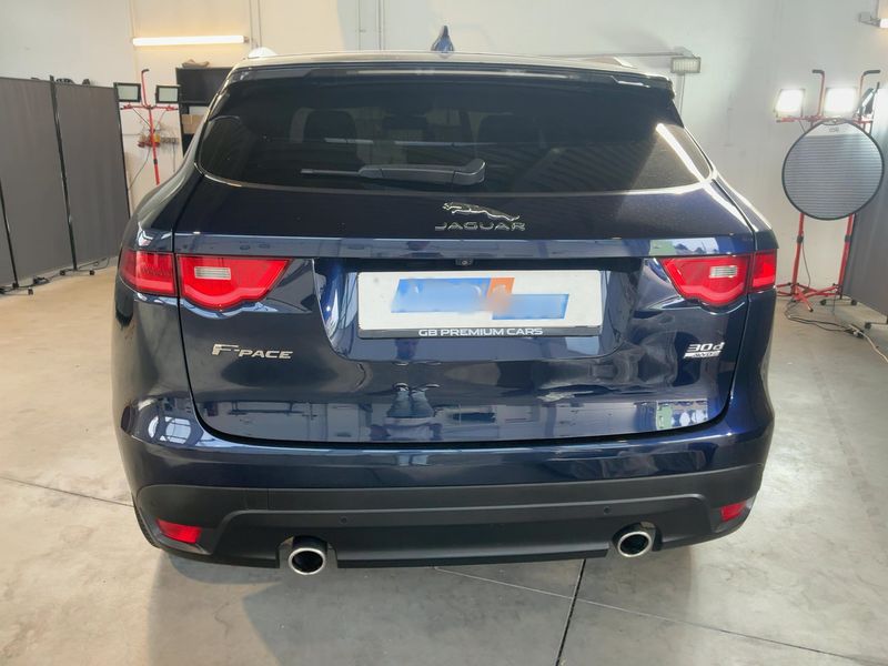 Jaguar F-Pace 30d Portfolio AWD 2017 – снимка 7