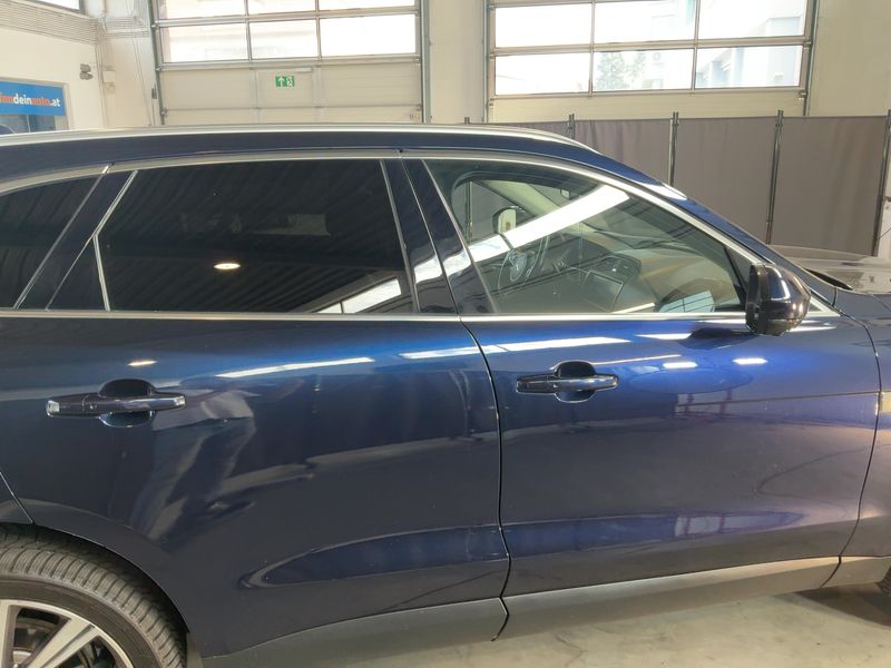 Jaguar F-Pace 30d Portfolio AWD 2017 – снимка 10