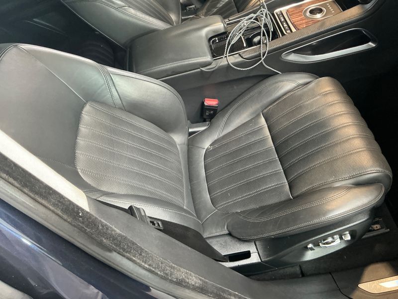 Jaguar F-Pace 30d Portfolio AWD 2017 – снимка 29