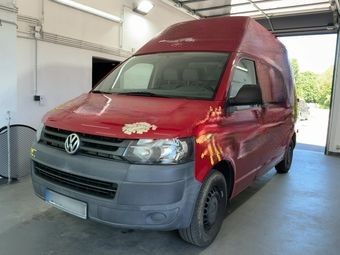 Volkswagen T5 Transporter 2.0 TDI Kasten-Hochdach lang 2010 – снимка 1