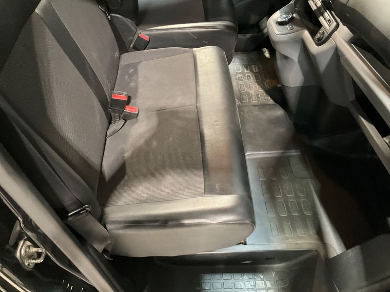 Peugeot Expert 2.0 Blue-HDi Premium Pack 2018 – снимка 31