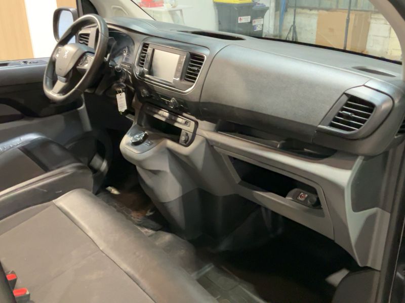 Peugeot Expert 2.0 Blue-HDi Premium Pack 2018 – снимка 17