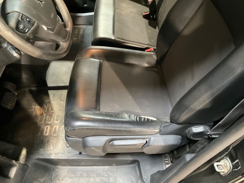 Peugeot Expert 2.0 Blue-HDi Premium Pack 2018 – снимка 32