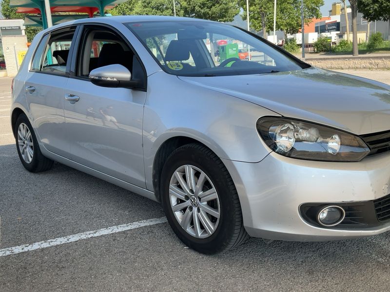 Volkswagen Golf VI 1.6 TDI Advance 2009 – снимка 12
