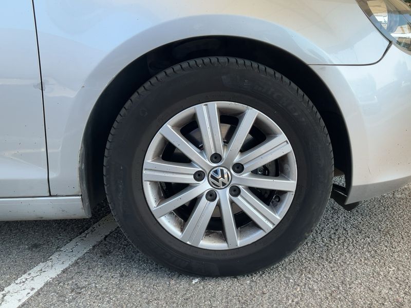 Volkswagen Golf VI 1.6 TDI Advance 2009 – снимка 11
