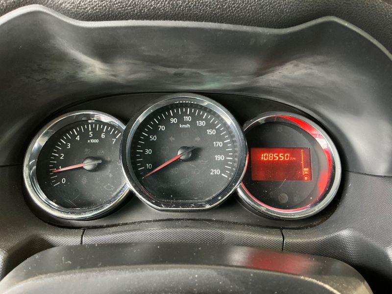 Dacia Duster 1.2 TCe Urban Explorer 4x2 2016 – снимка 18