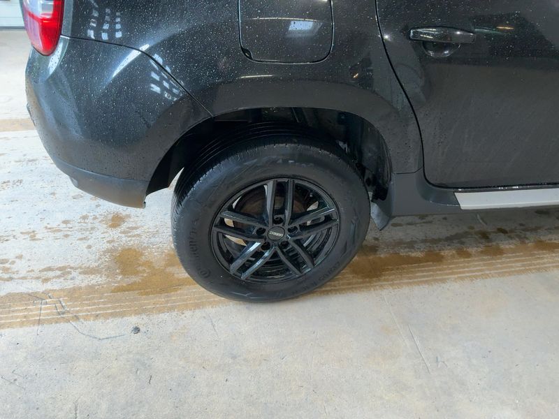 Dacia Duster 1.2 TCe Urban Explorer 4x2 2016 – снимка 9