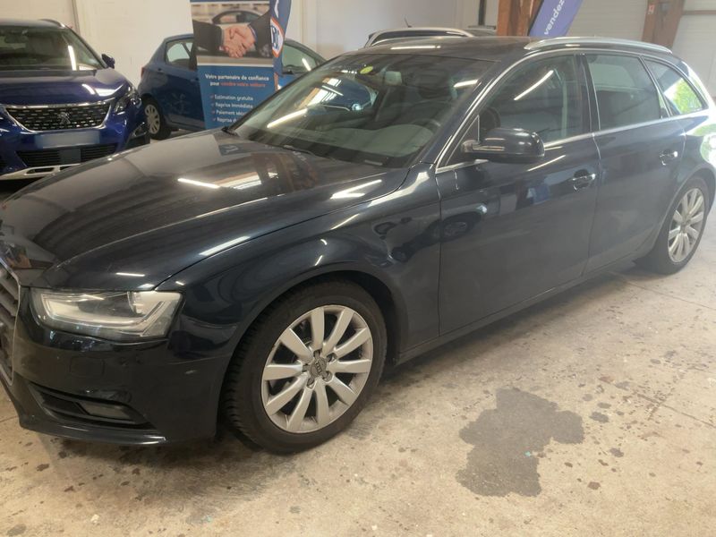 Audi A4 3.0 V6 TDI quattro Attraction 2012 – снимка 2