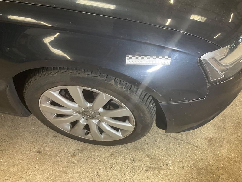 Audi A4 3.0 V6 TDI quattro Attraction 2012 – снимка 22