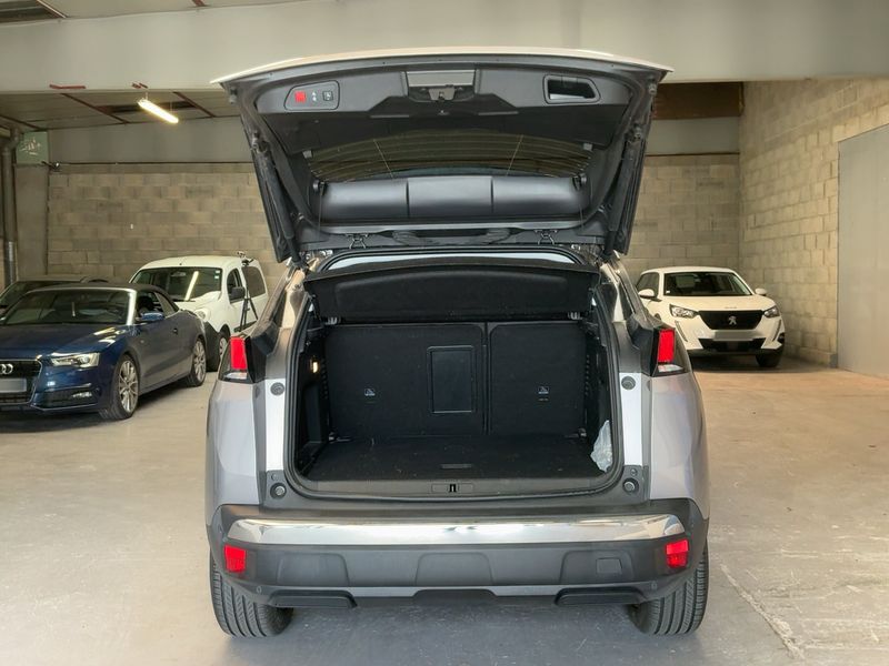 Peugeot 3008 1.6 PureTech Allure 2019 – снимка 15
