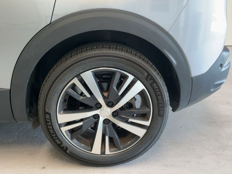 Peugeot 3008 1.6 PureTech Allure 2019 – снимка 5