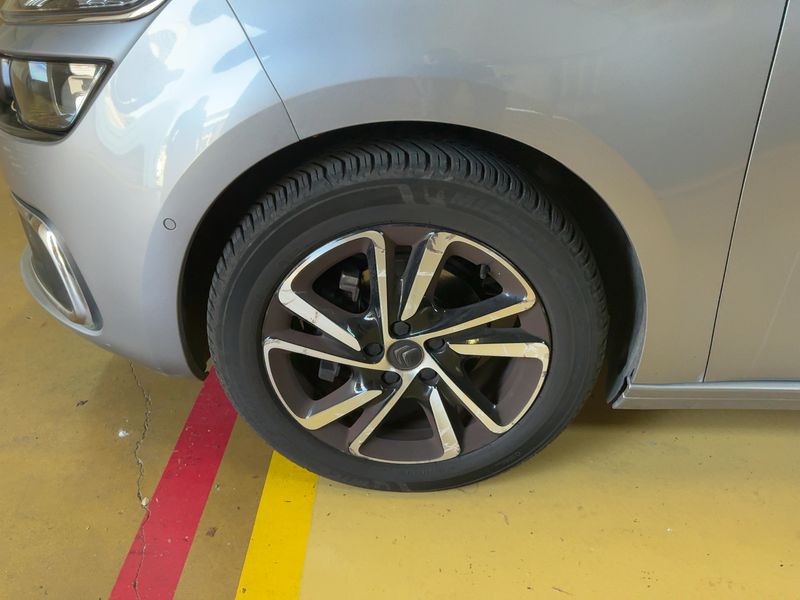 Citroen C4 Picasso 1.2 PureTech Shine 2018 – снимка 3
