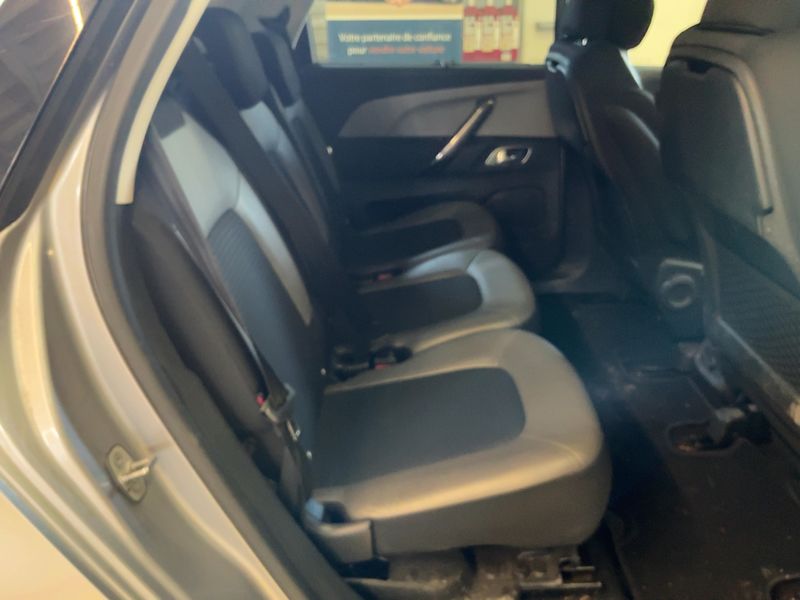 Citroen C4 Picasso 1.2 PureTech Shine 2018 – снимка 19