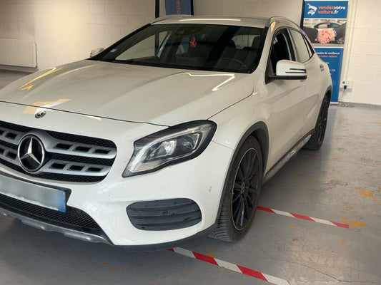 Mercedes-Benz GLA-Klasse GLA 220 d 4Matic Fascination 2017 – снимка 2