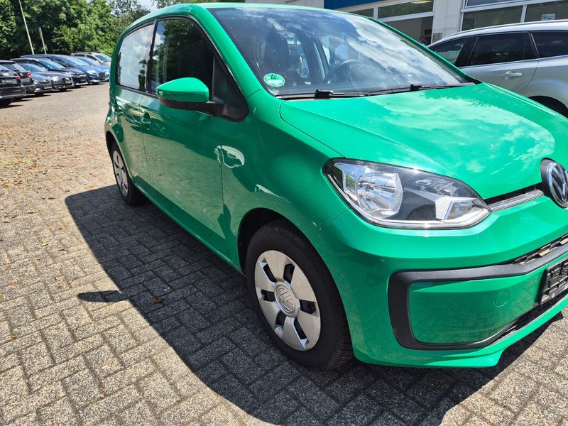 Volkswagen up! 1.0 Move up! 2017 – снимка 12