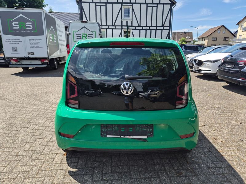 Volkswagen up! 1.0 Move up! 2017 – снимка 7