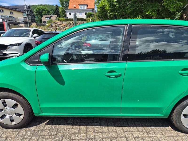 Volkswagen up! 1.0 Move up! 2017 – снимка 4