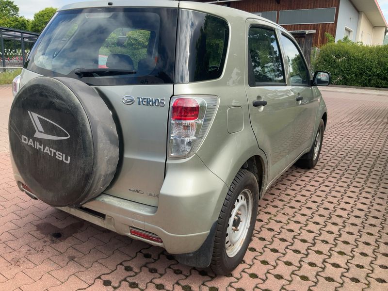 Daihatsu Terios 1.5 Top S 4WD 2011 – снимка 8