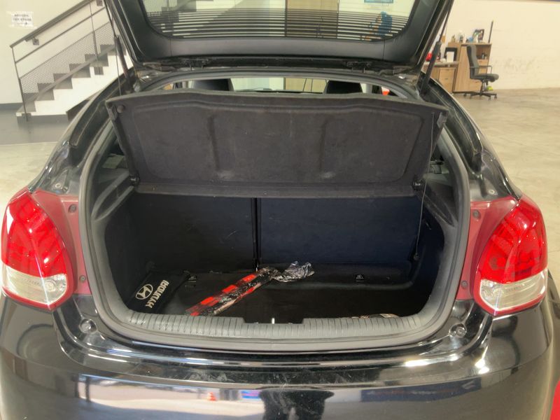 Hyundai Veloster 1.6 Turbo 2012 – снимка 15