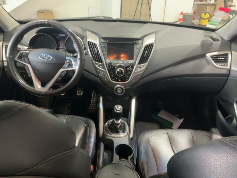 Hyundai Veloster 1.6 Turbo 2012 – снимка 17