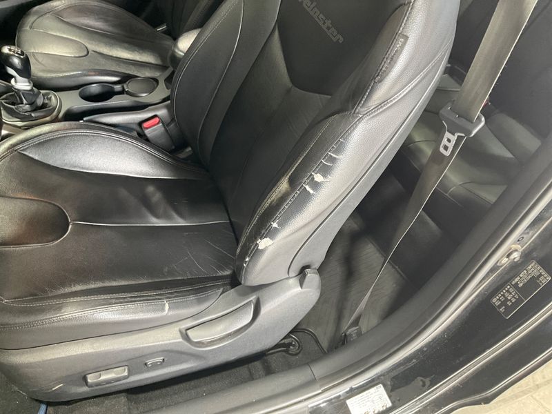 Hyundai Veloster 1.6 Turbo 2012 – снимка 27
