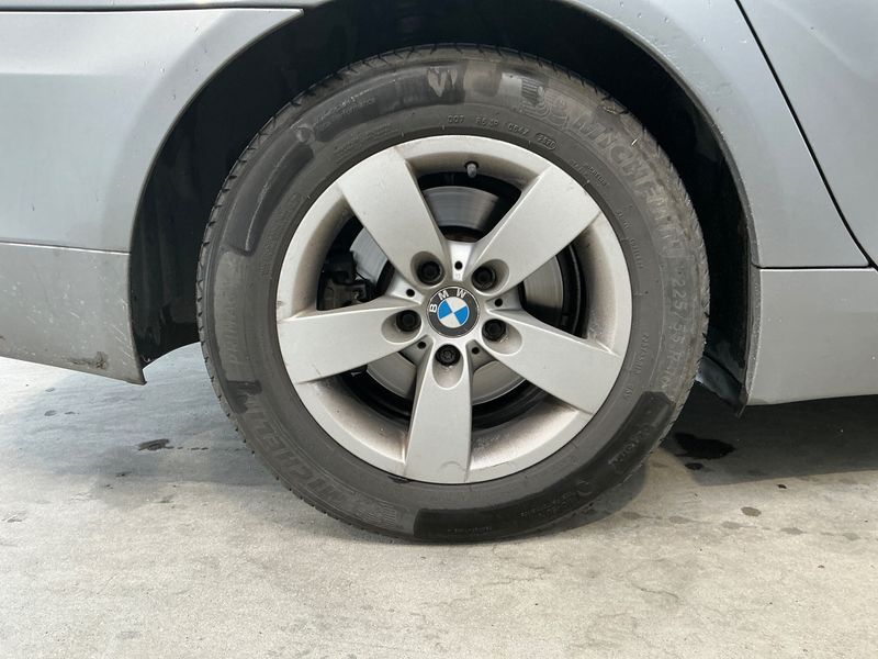 BMW 5er 520d 2009 – снимка 18