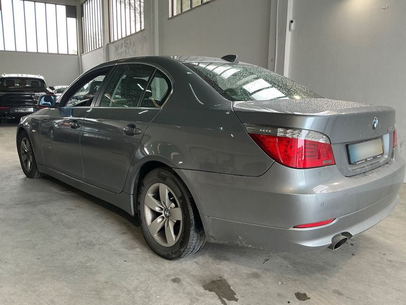 BMW 5er 520d 2009 – снимка 3