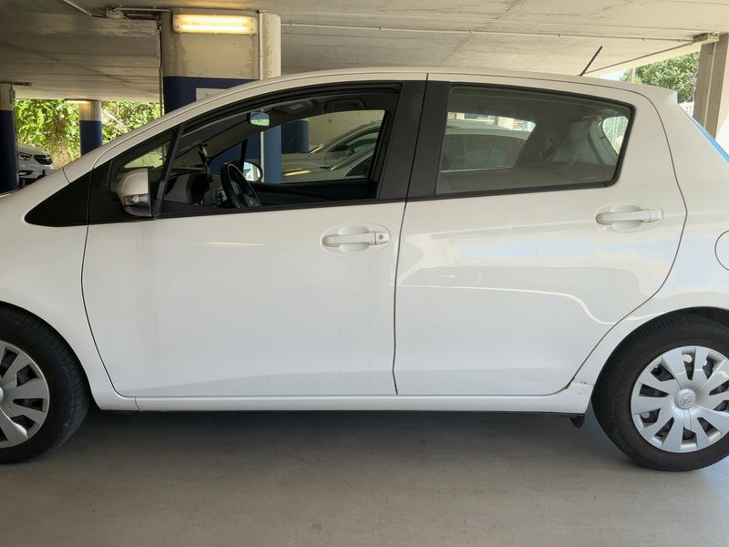 Toyota Yaris 1.4 D-4D Business 2016 – снимка 4