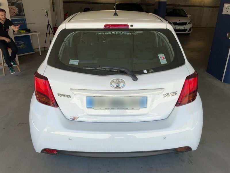 Toyota Yaris 1.4 D-4D Business 2016 – снимка 7