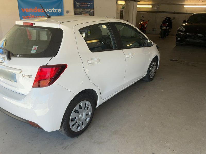 Toyota Yaris 1.4 D-4D Business 2016 – снимка 8