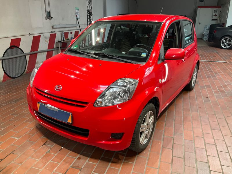 Daihatsu Sirion 1.3 2007 – снимка 1