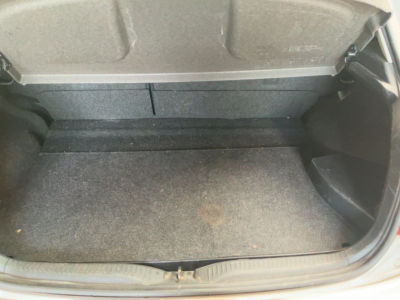 Toyota Auris 1.8 Hybrid Dynamic 2012 – снимка 15