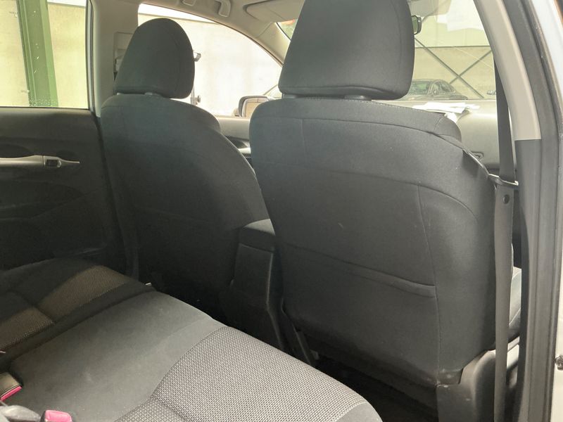 Toyota Auris 1.8 Hybrid Dynamic 2012 – снимка 29