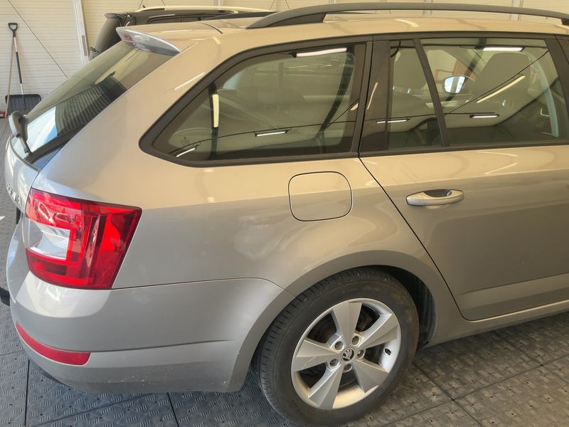 Skoda Octavia 2.0 TDI Elegance 4x4 2015 – снимка 8