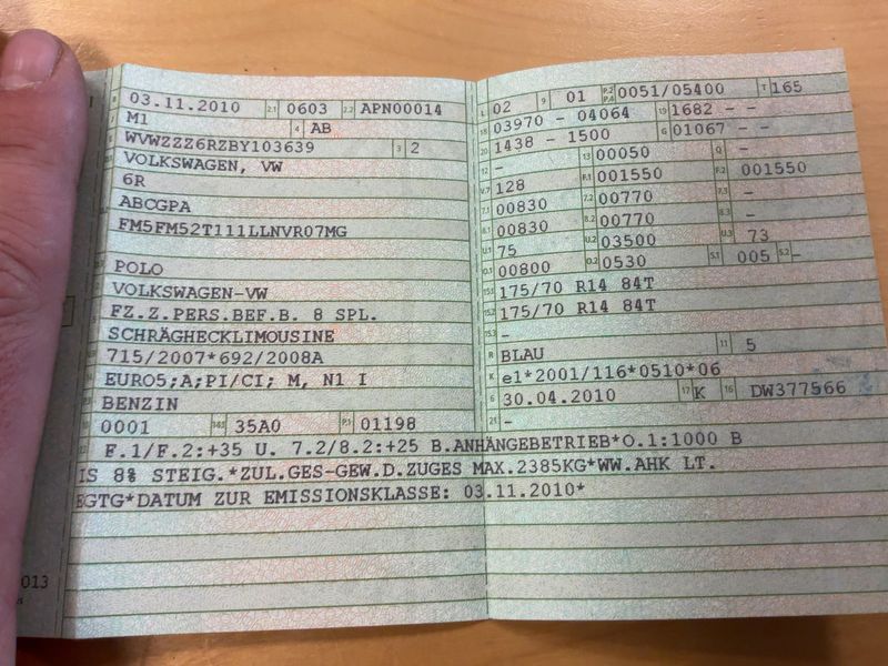 Volkswagen Polo 1.2 Comfortline 2010 – снимка 21