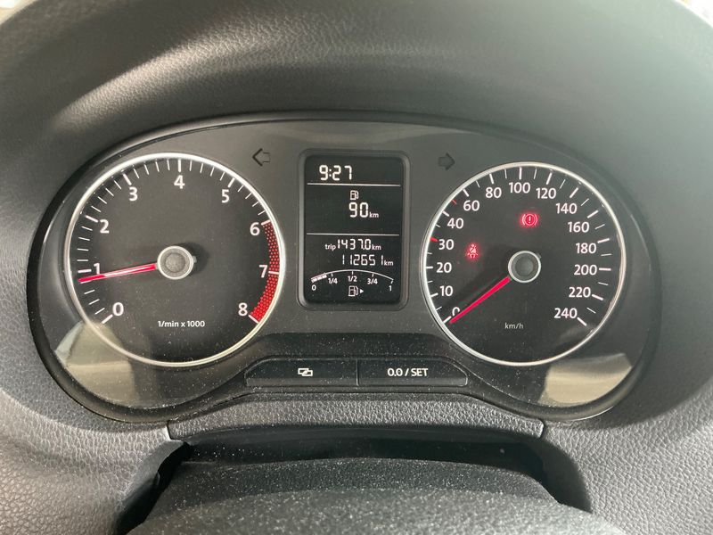 Volkswagen Polo 1.2 Comfortline 2010 – снимка 19